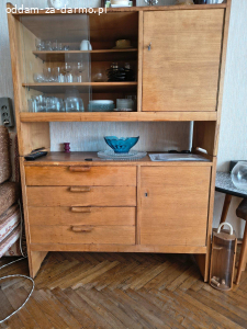 Oddam meble drewniane z lat 50/60