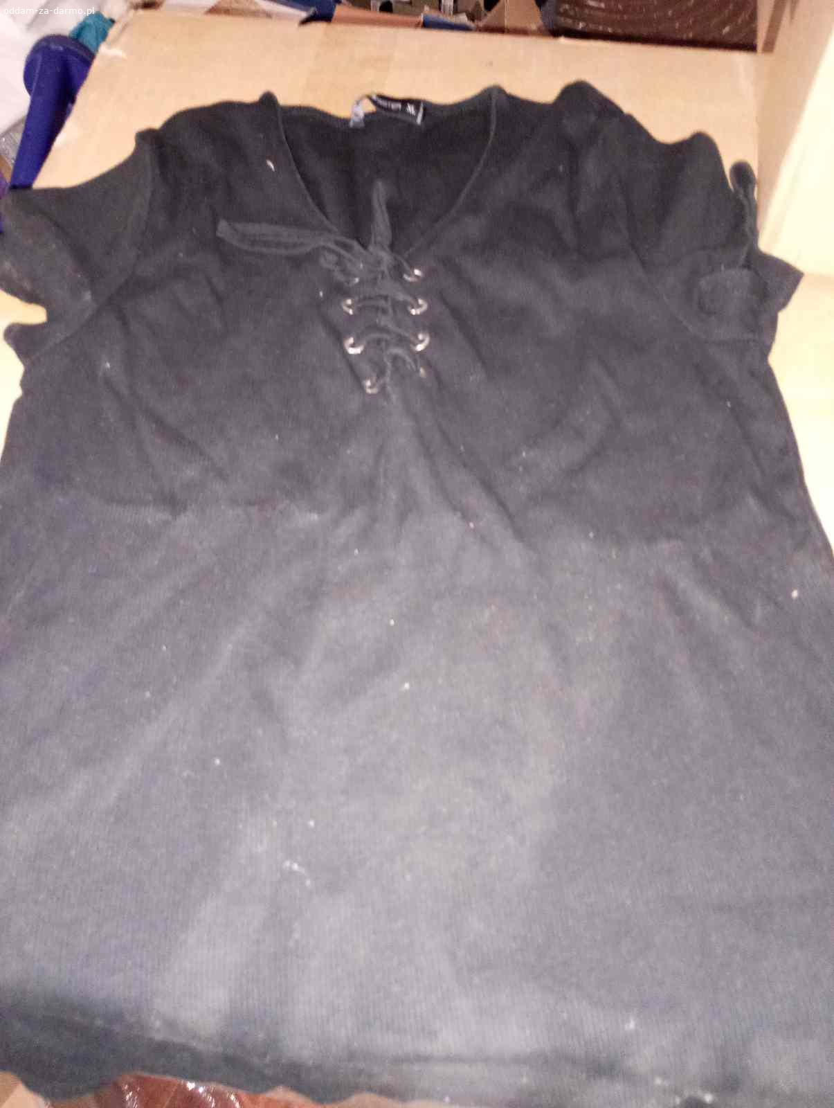 Oddam ubrania pudło m L roz40